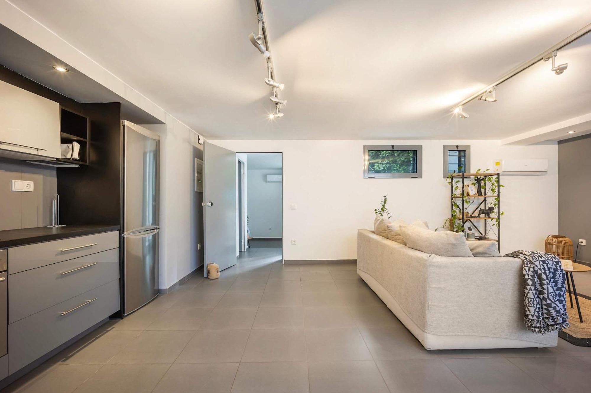 אתונה Gazi Urban Residence מראה חיצוני תמונה