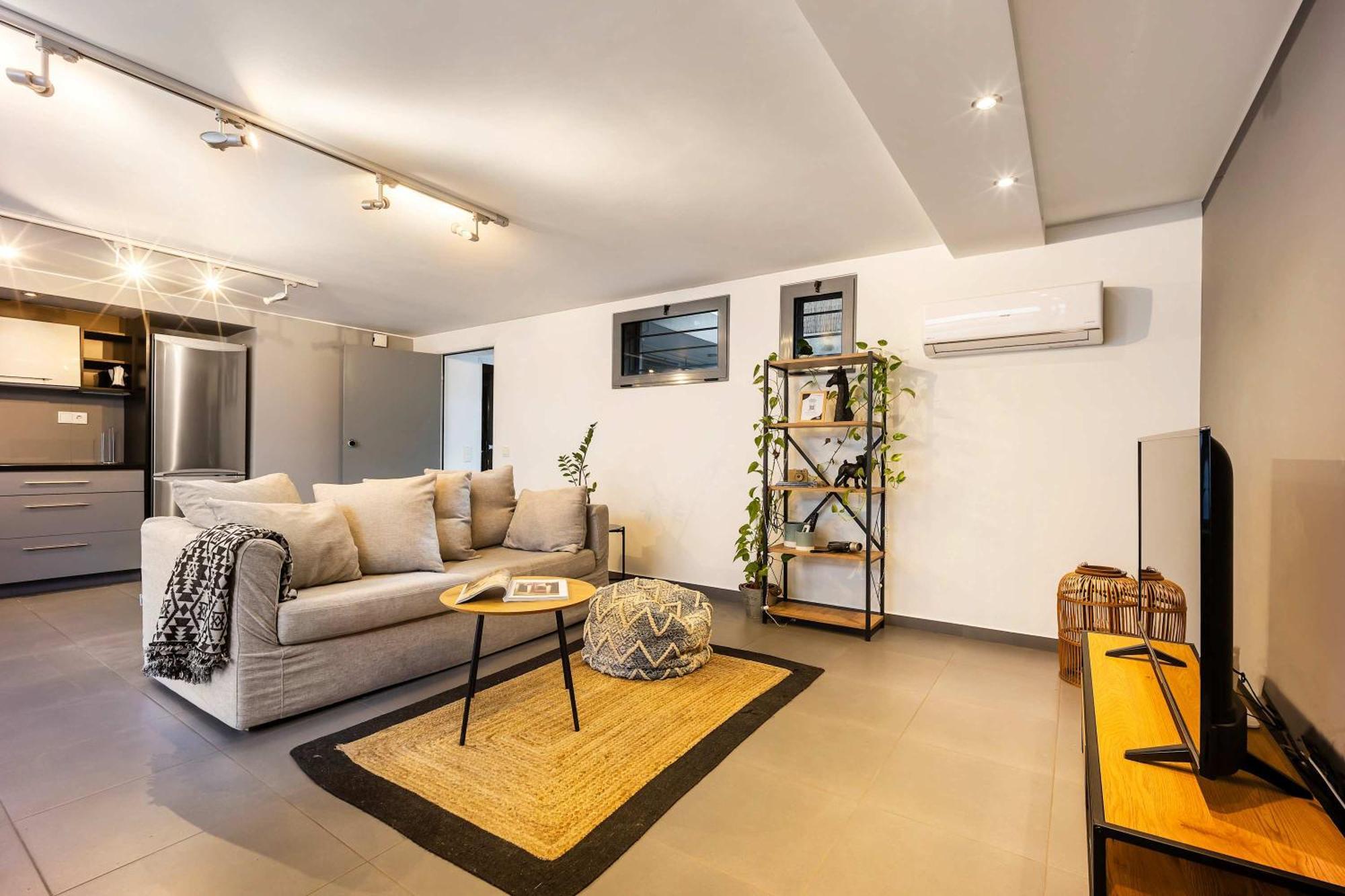 אתונה Gazi Urban Residence מראה חיצוני תמונה